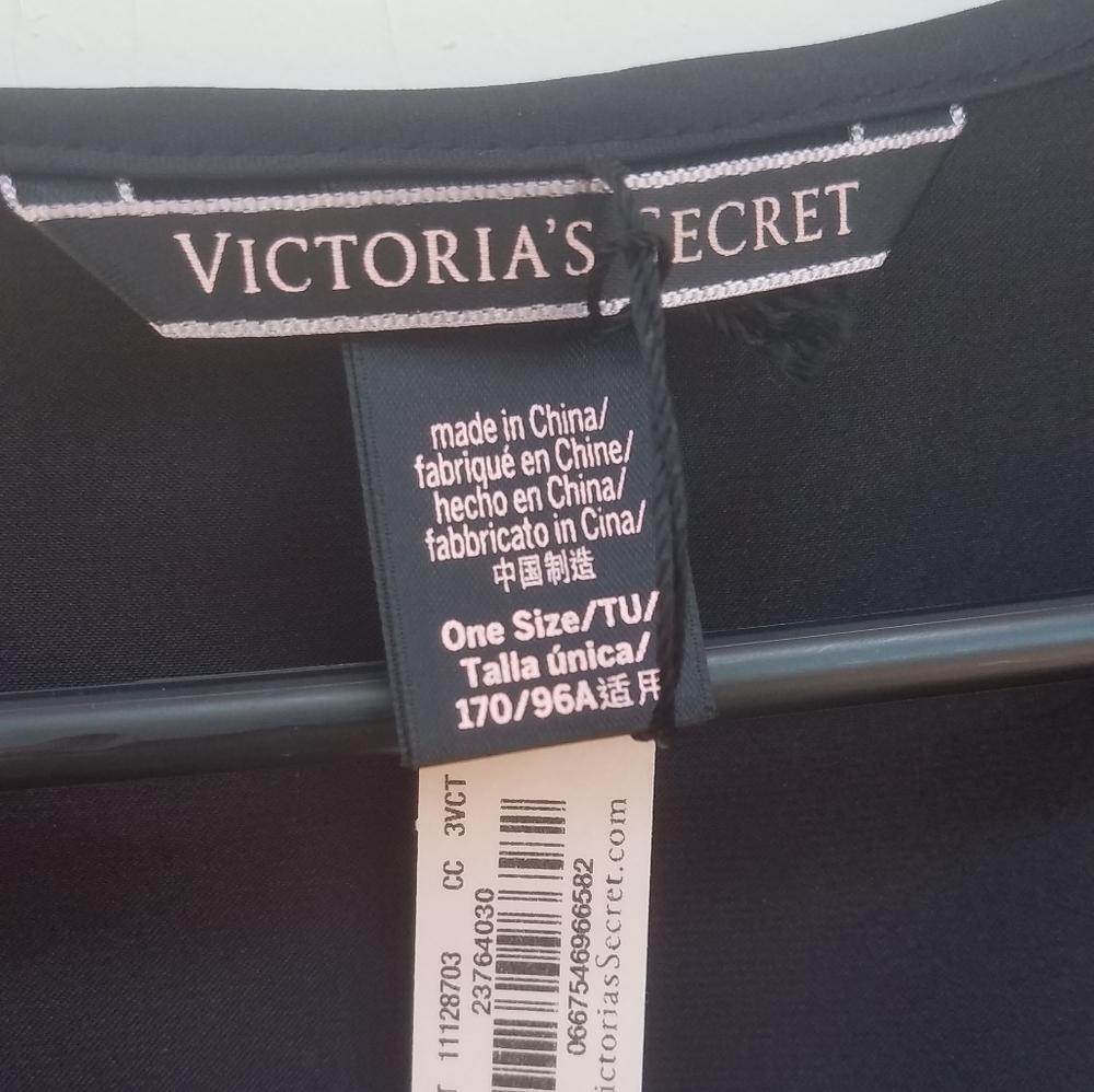 Victoria's Secret OS black cover up robe - Picture 6 of 6